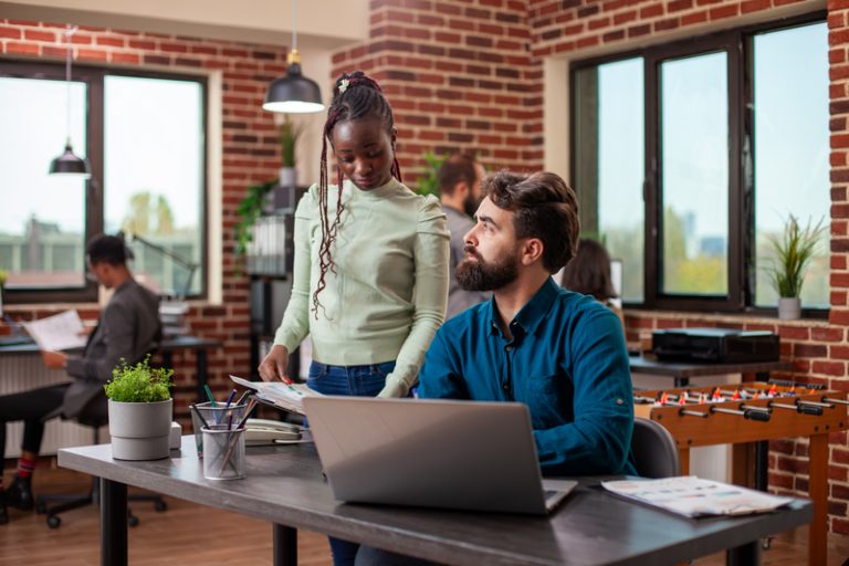 Calculer le repos hebdomadaire : Le guide pratique pour managers et RH